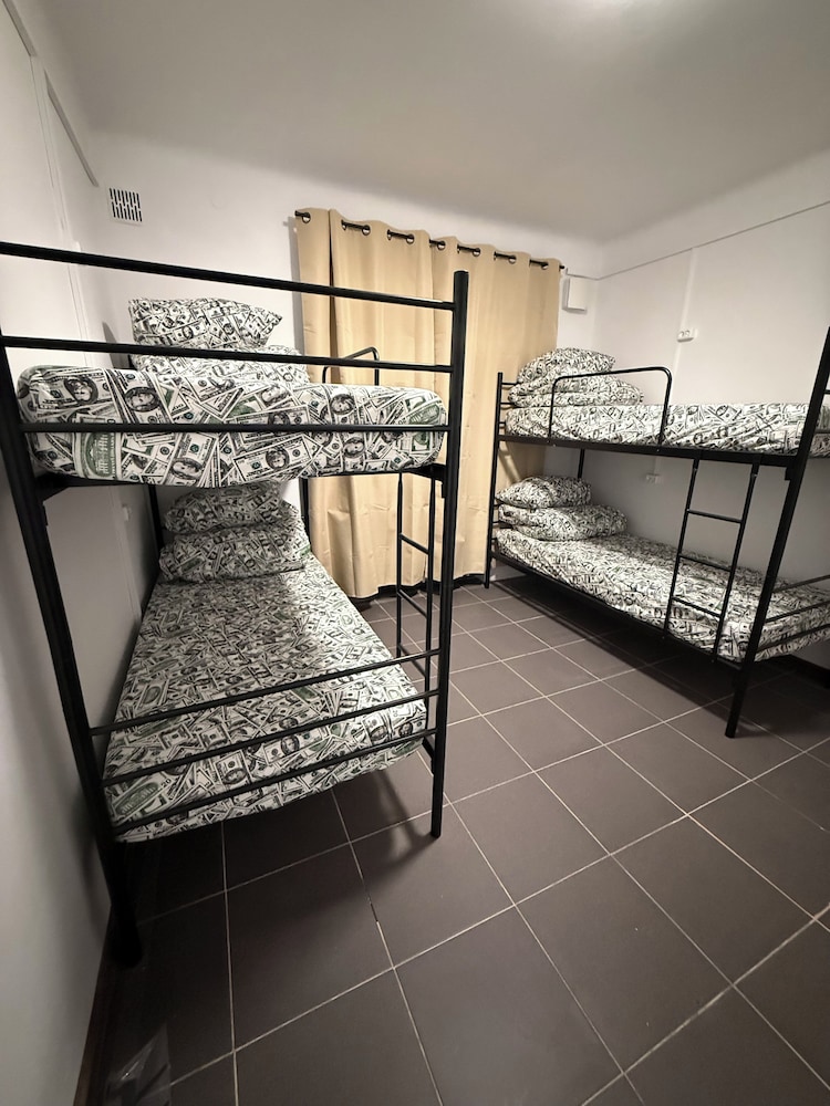 HOSTEL PULSE