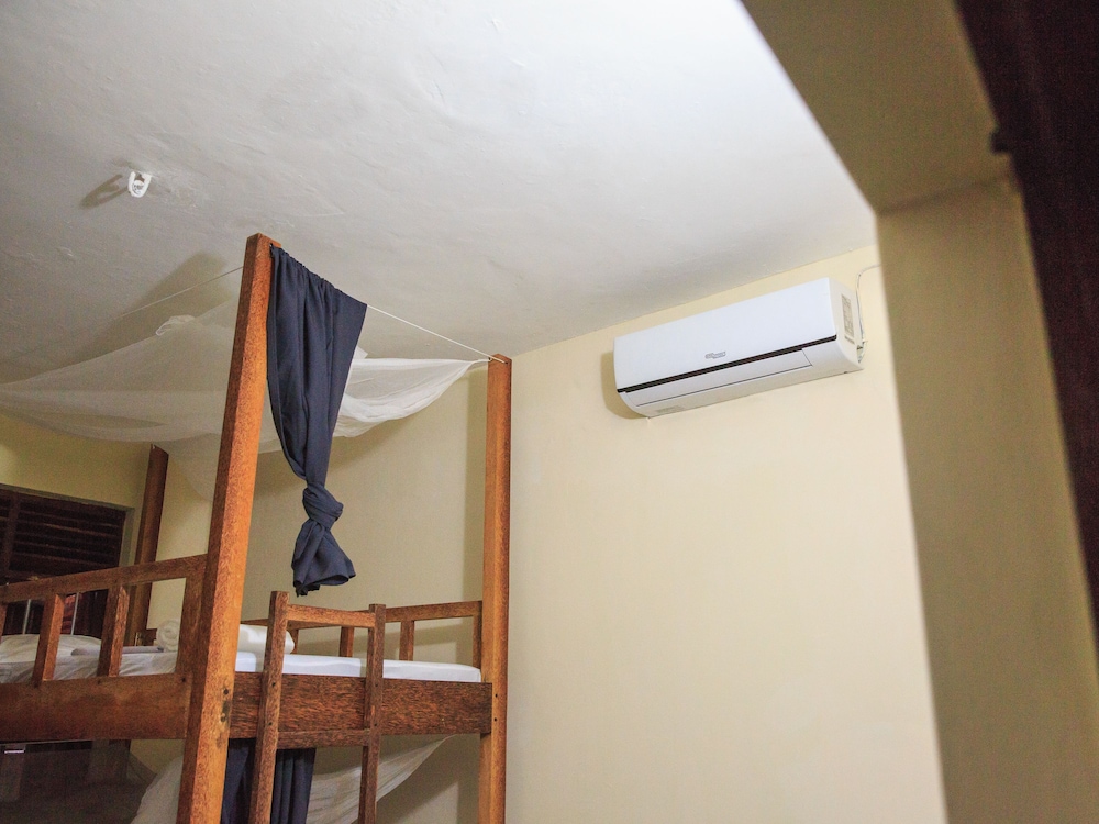 Ten to Ten Stone Town - Hostel