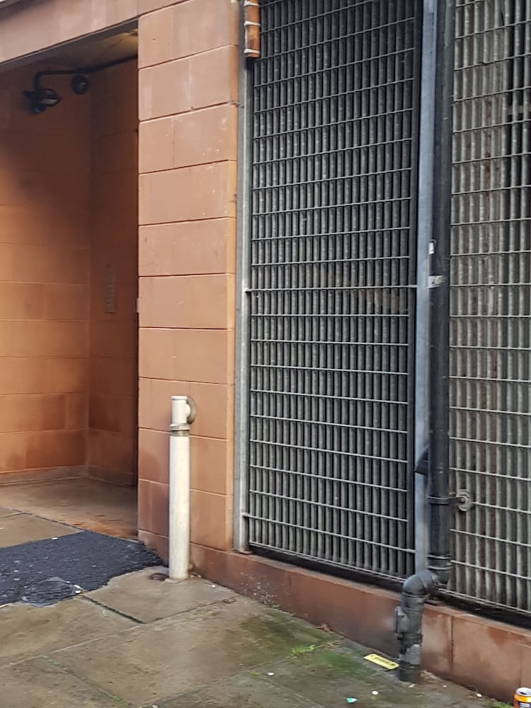 Executive Open Plan Apartment in Leith