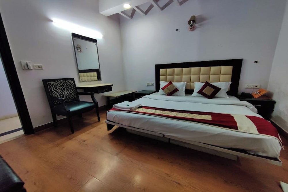 Hotel Asko International