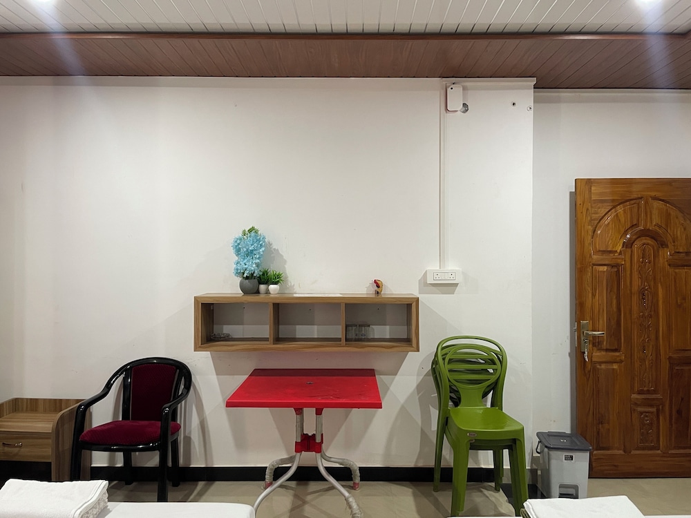 Raimona Residency