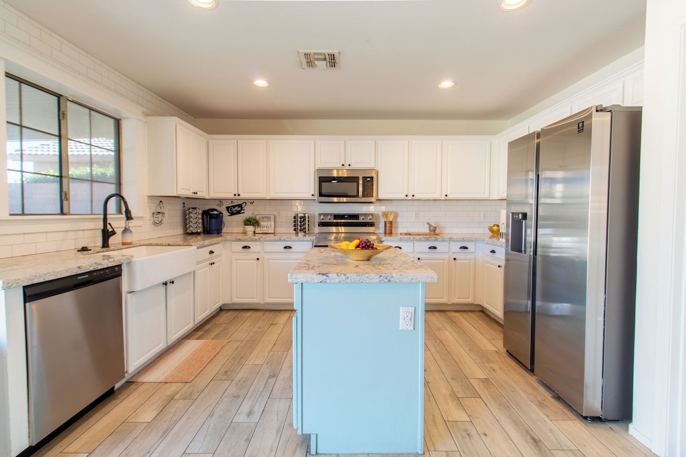Casa Alessia 4BR Home & Heated Pool