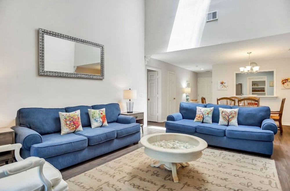 Ocean Course - 108 N Sea Pines Dr. 2 Bedroom Villa