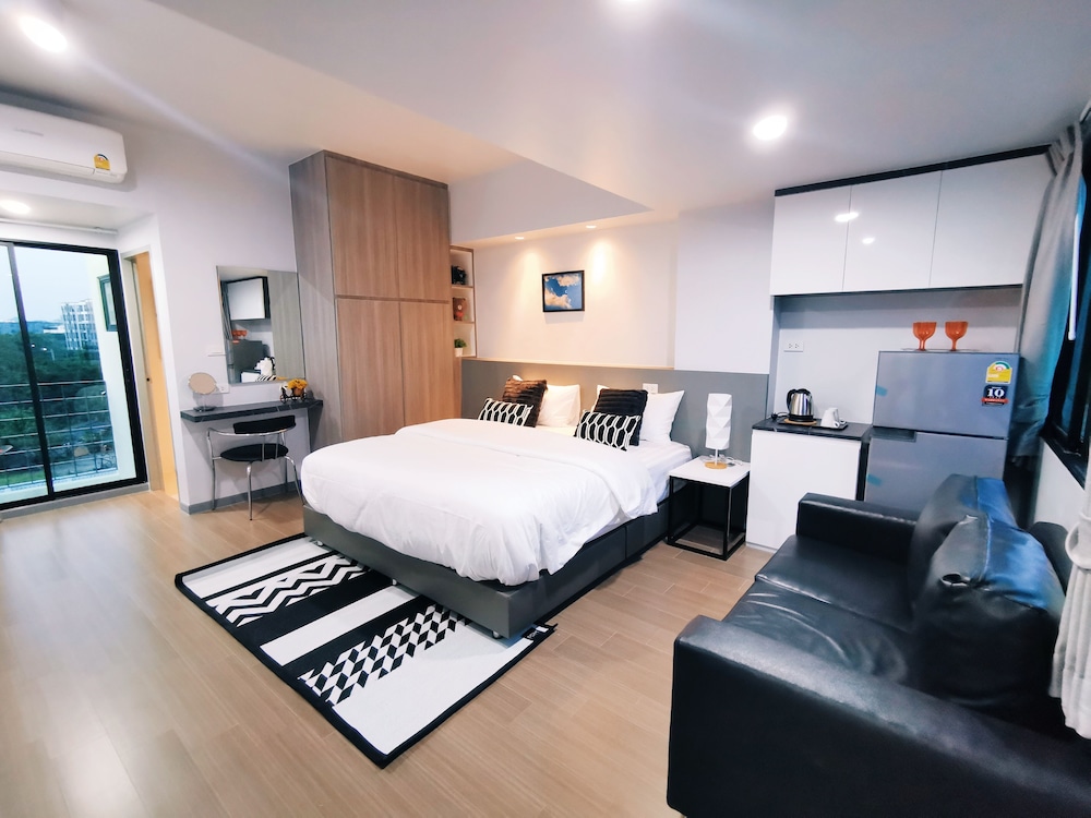 Star Sukhumvit 1
