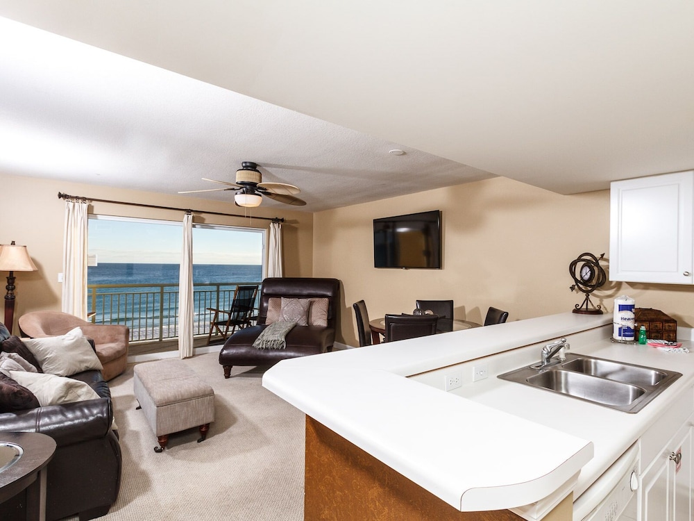 Pelican Isle 407 by Brooks and Shorey Resorts