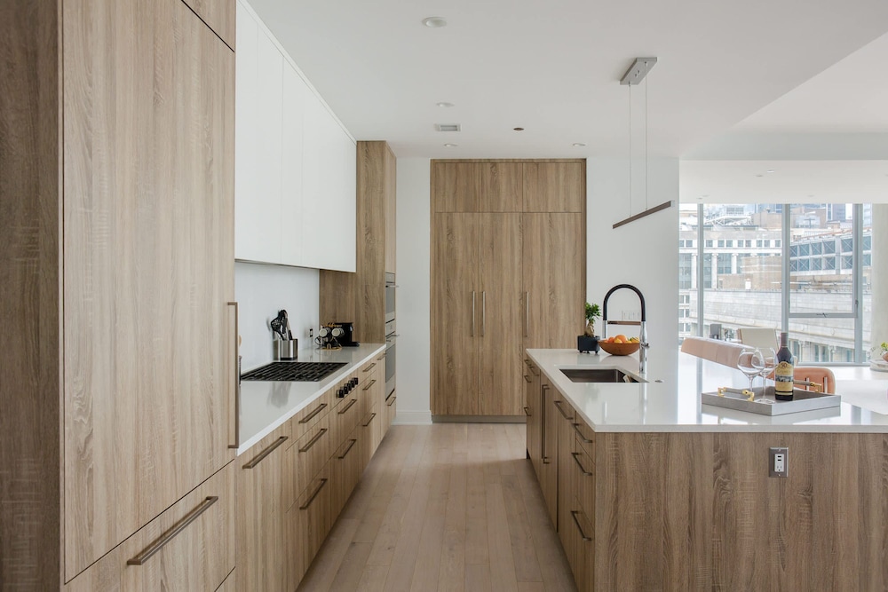 Luxury Downtown 4BR Exclusive Design PH
