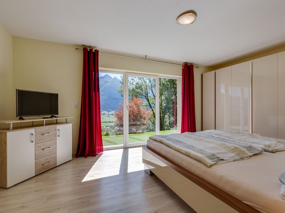 Apartment in Kaprun Near Ski Slopes