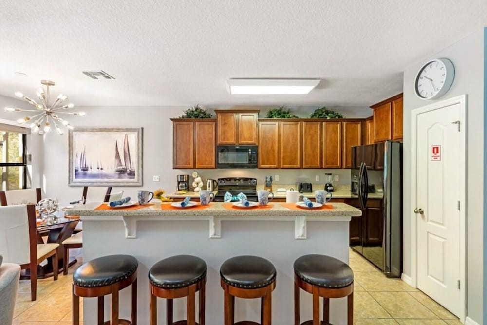 Lux Escape Private Pool Game Room Near Disney