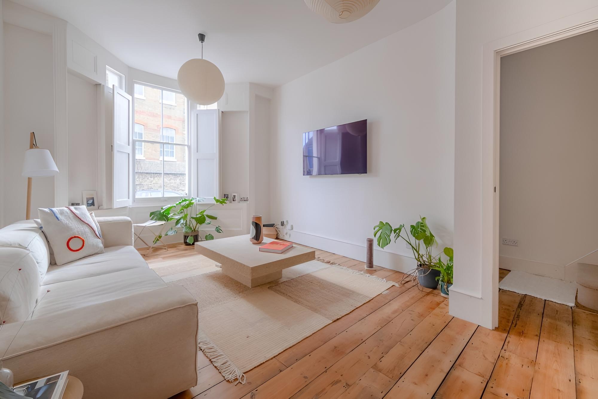 Beautiful Minimalistic 2BD House - Victoria Park