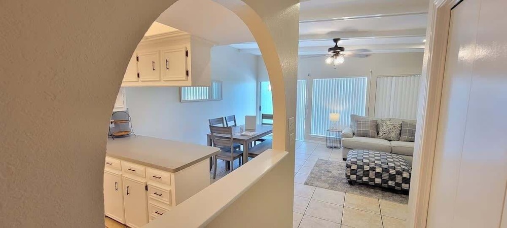 Bay View Great Deck Pool 2 Levels & 3 Bedr 3 Bedroom Condo