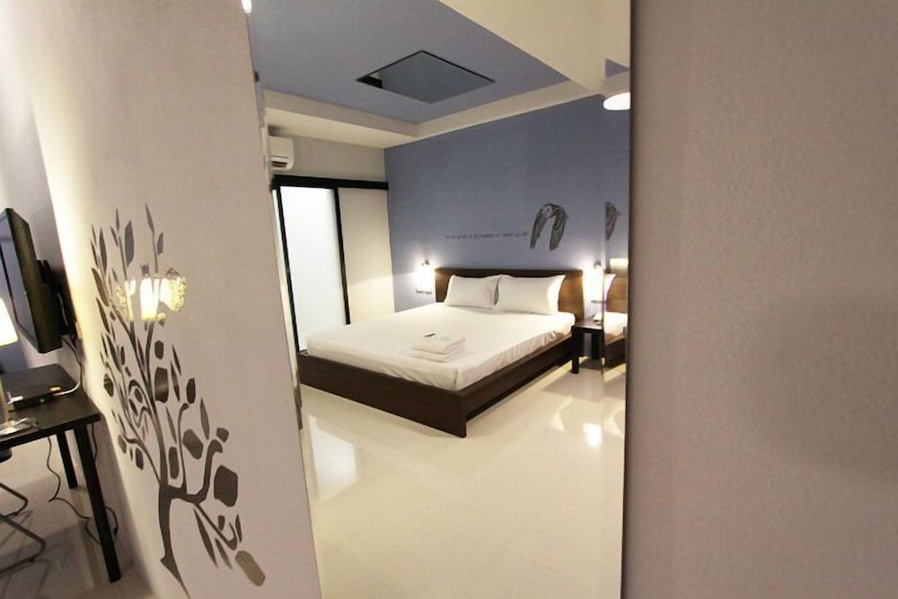 Eazy Motel Bangna