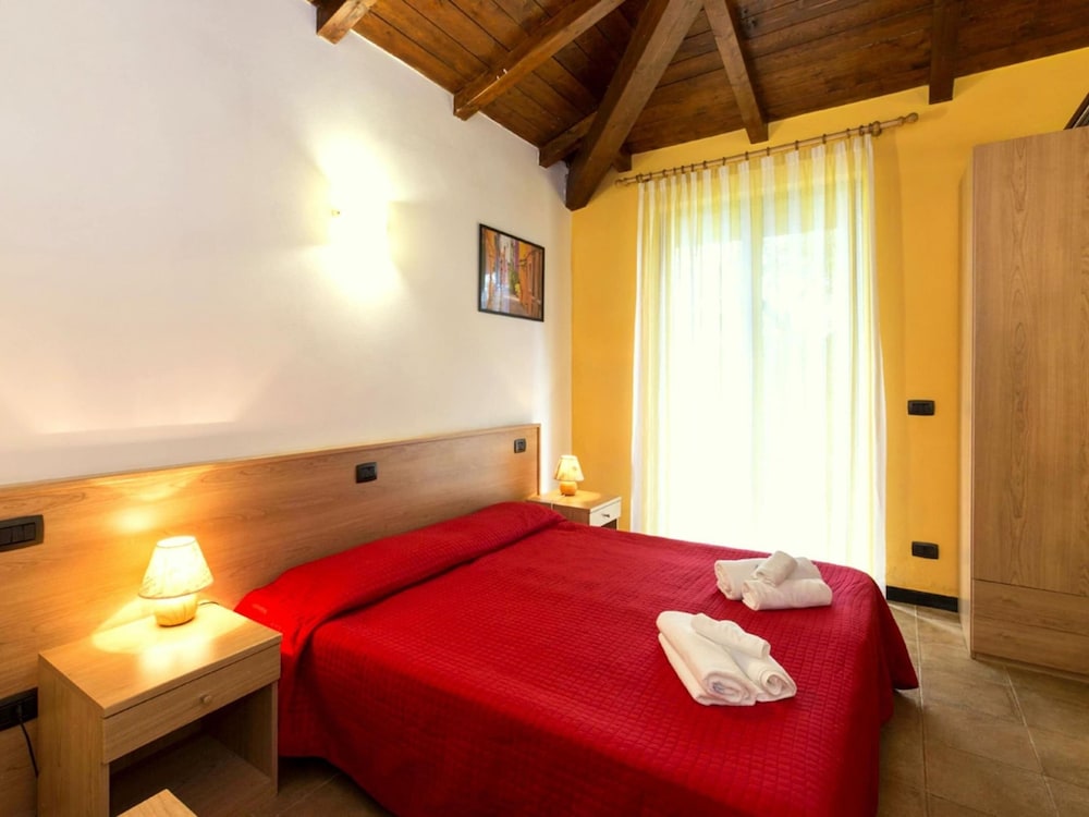 Charming Residence in the Hills Surrounding La Spezia view 5