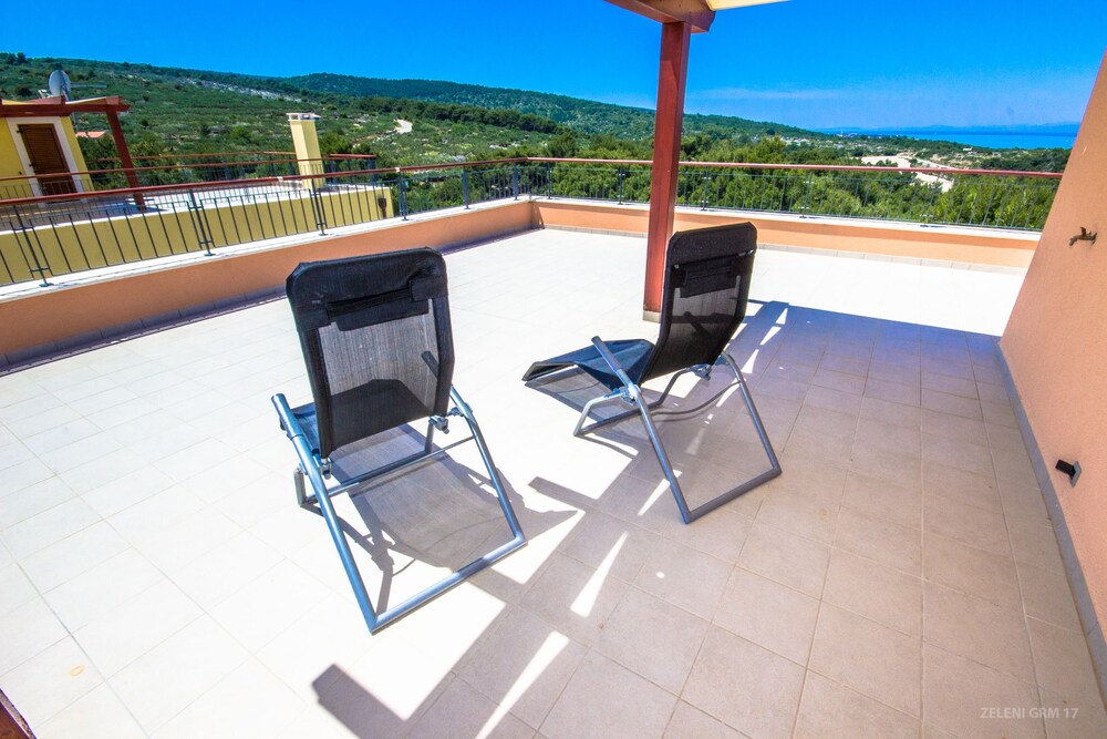 Villas Brac Hills
