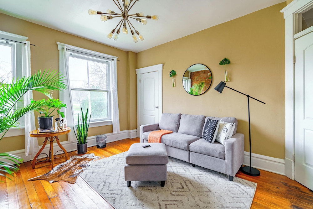 The Parkside by Jungle House – Short North Boutique Suites