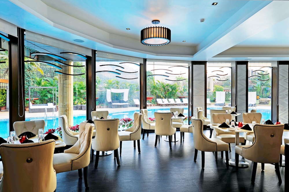 Della Resorts