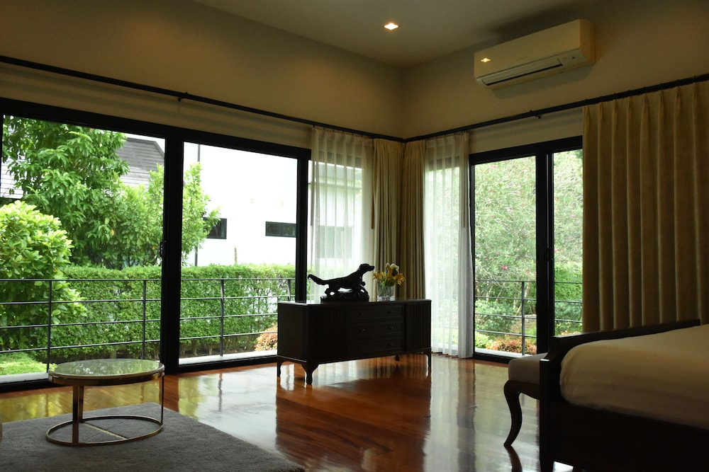 Monlada Khaoyai
