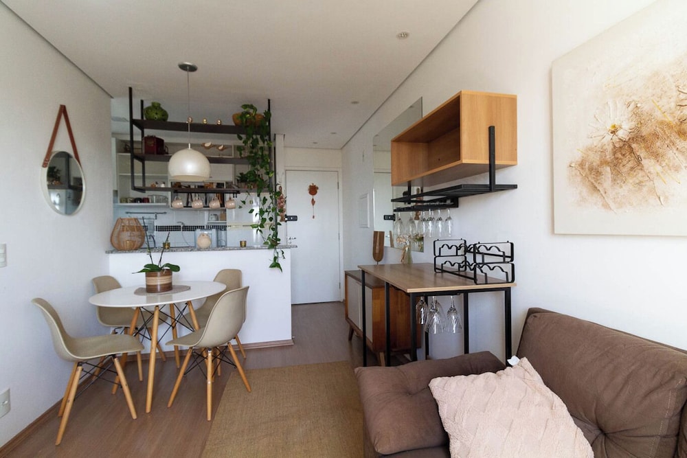 Apartamento com Lazer Wi-fi e Garagem em Jaragu