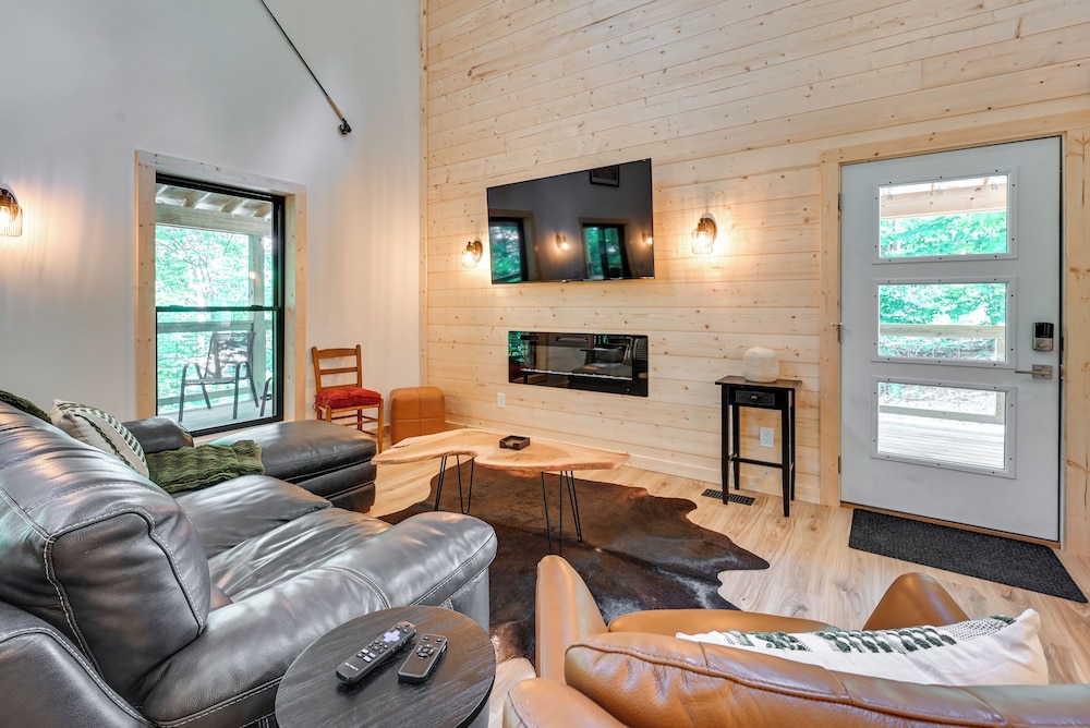 Lake & Boat Launch Access: Modern Monticello Home