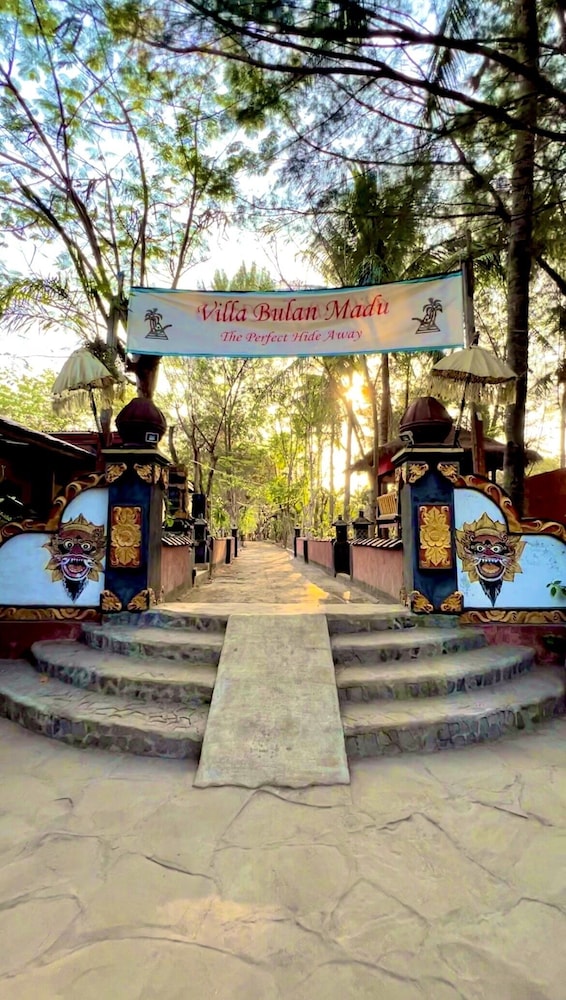 Villa Bulan Madu Gili Air