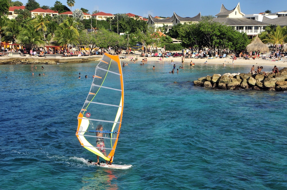 Chogogo Dive & Beach Resort Curacao