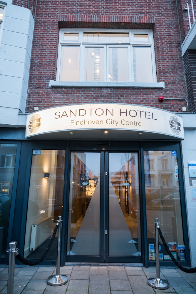 Hotel Sandton Eindhoven Centre - Image 1