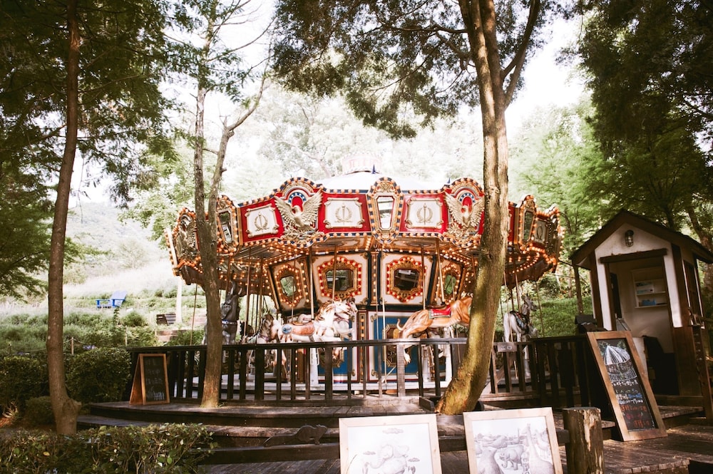 Reindeer Taichung Herb House