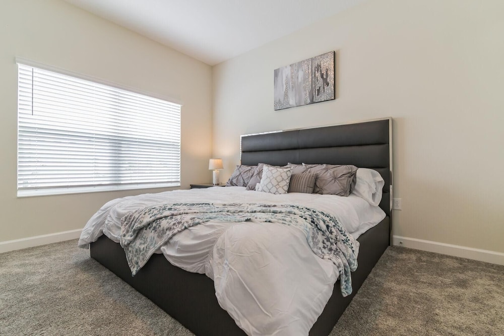 560pb- The Retreat at Championsgate - Image 3