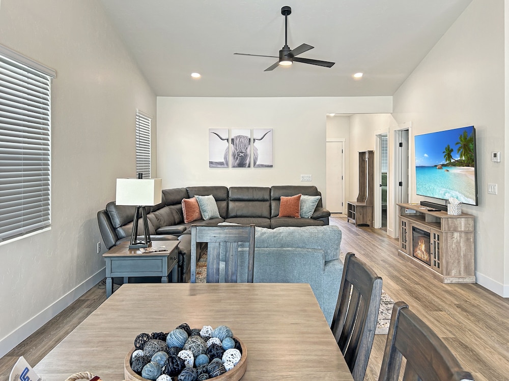 Founders Retreat Rest Reflect Revere 3 Bedroom Home