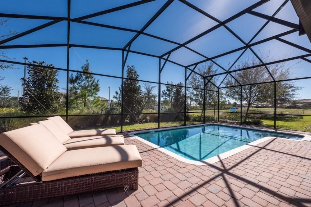 Spetacular Champios Gate 5 Bedroom - Image 2