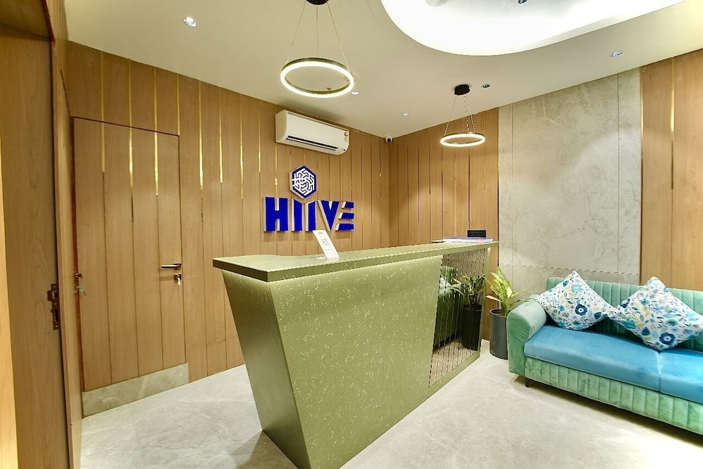 Hiive By Convivial Hotels