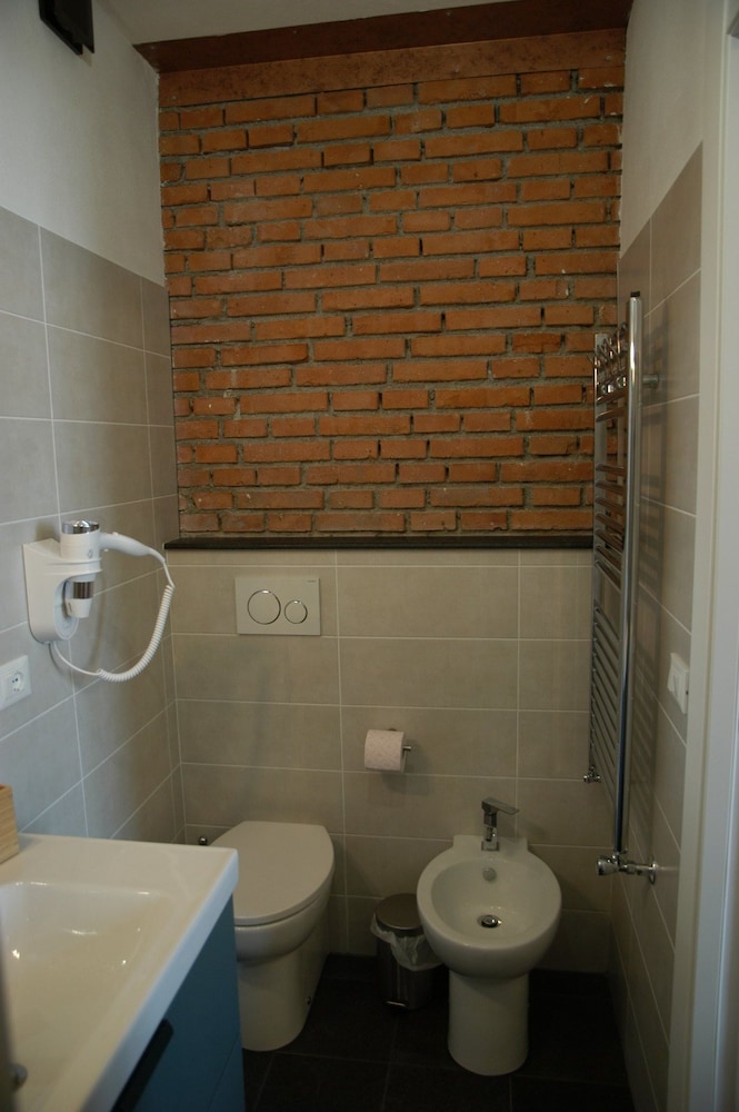 Photo 37