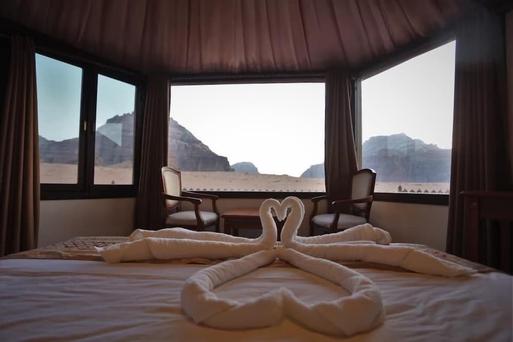 Yasmina Luxury Camp view 3