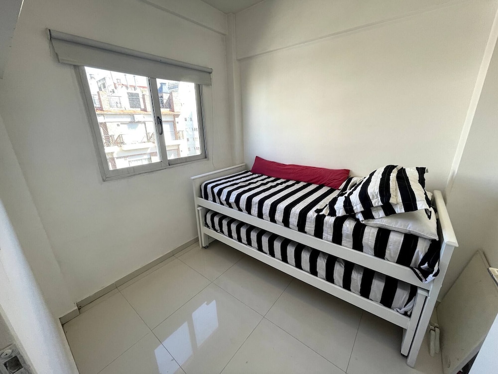 Palermo Queens: Where Urban Chic Meets Bohemian Charm