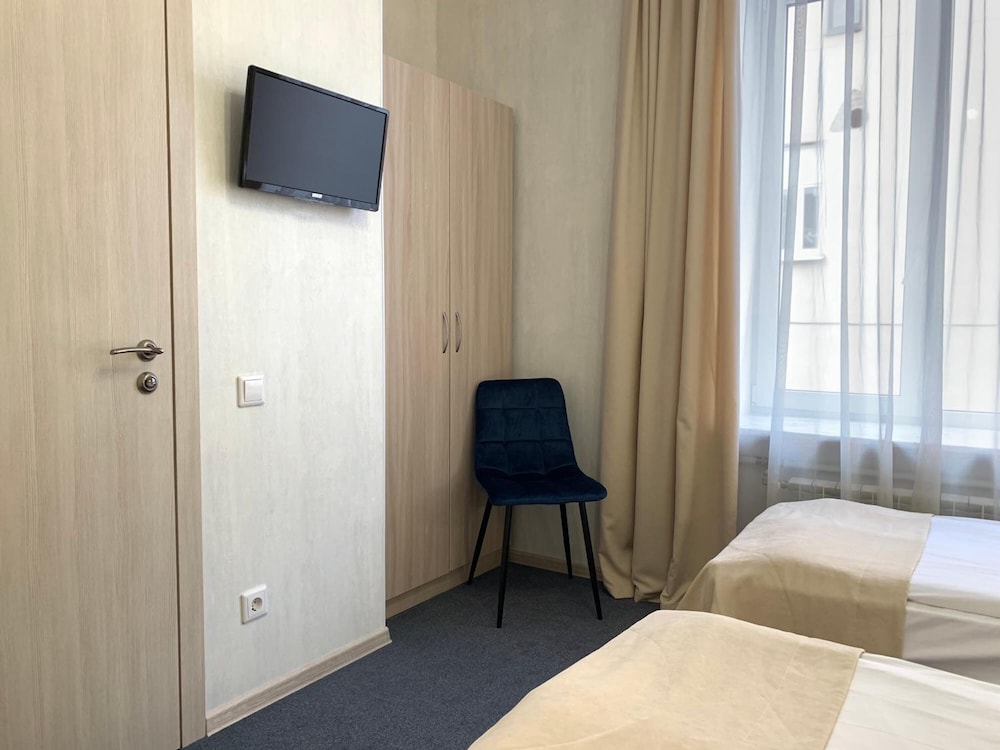 Matrix Hotel