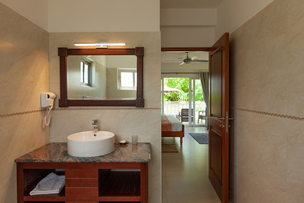 Le Tropique Villa - Adults Only