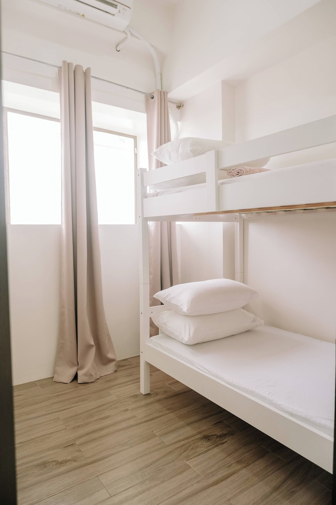Spacious & Bright Family Escape