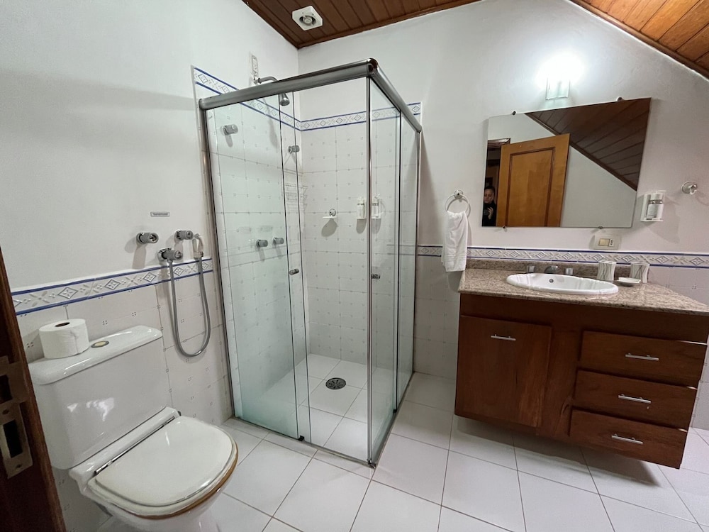 Cerejeira Guest House