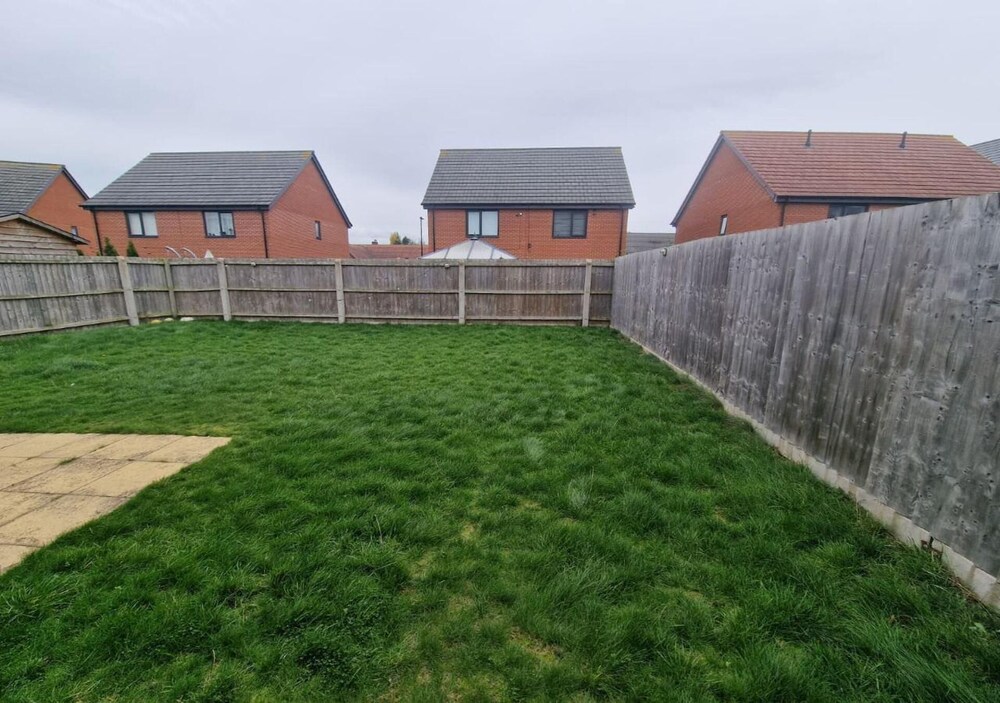 3bedroom Near Nec & Airport W/parking and Garden
