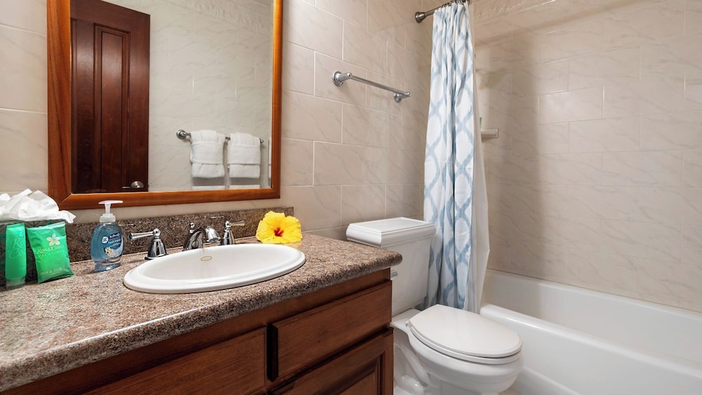 Direct Ocean Front - Close to Town - AC - Upper Floor- Vrkcv