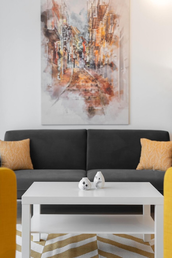 LIV Athinum 1 - Luxury Apartment 3B