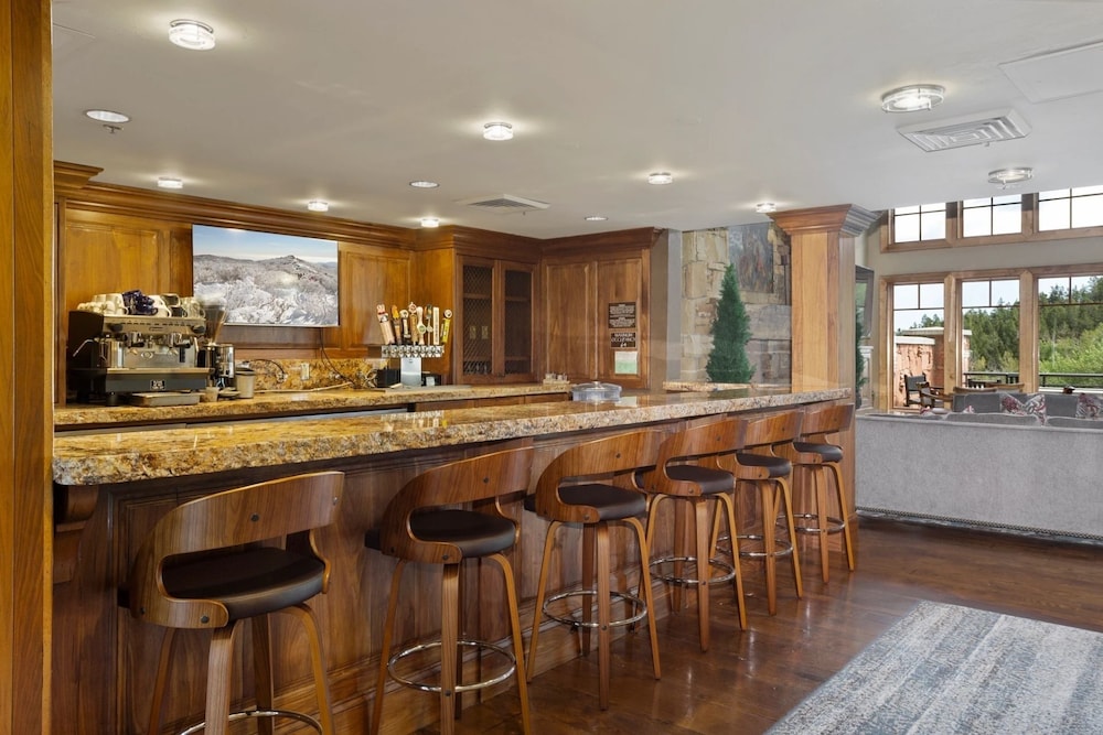 Stag Lodge at Deer Valley Resort - Four Bedroom Residence with Spa #33 4 Condo