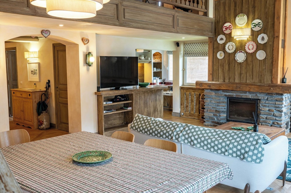 Apt Elegant With Balcony 9p/4br - Megeve Center