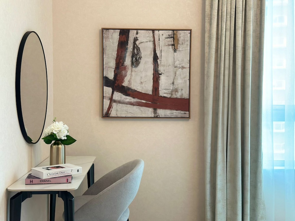 Durrani Homes – Minimal Luxe 3BR with Burj Khalifa and Fountain View (third room without partition)