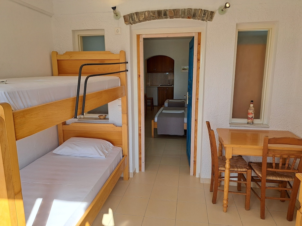 Art Studio Apartments photo 4