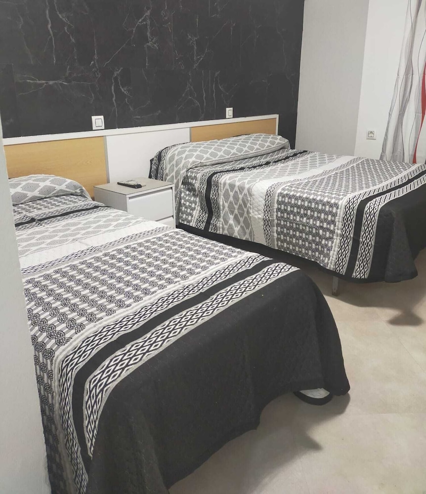Hostal La Campana