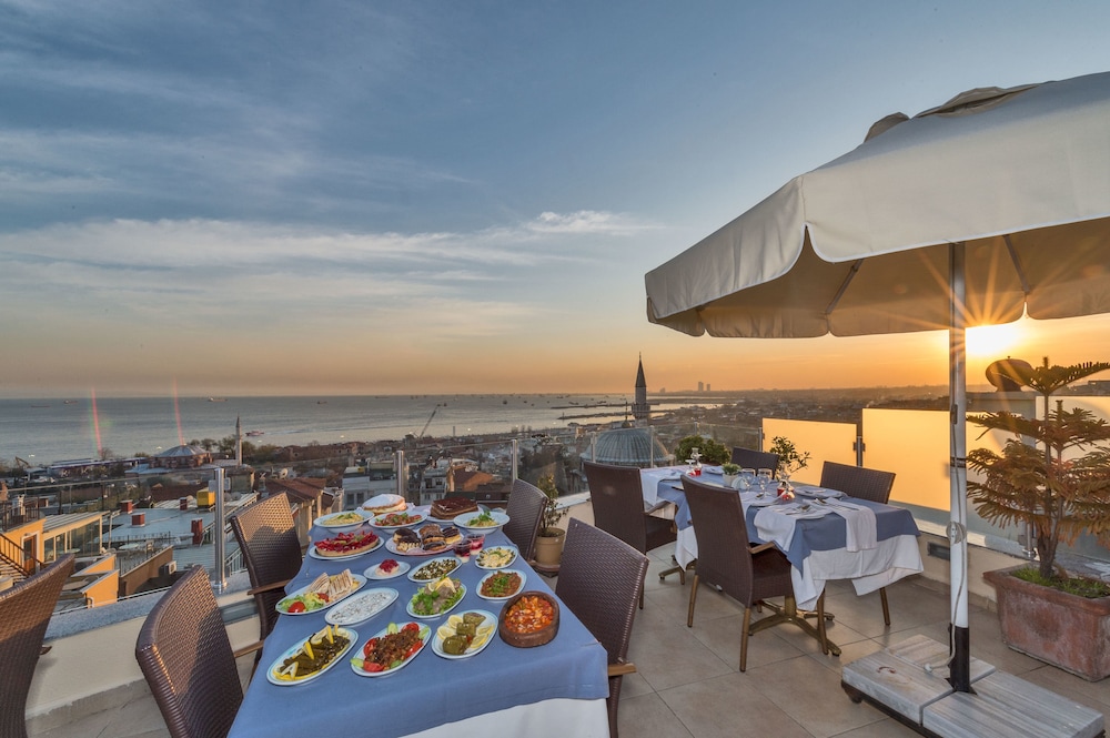 Otel Daphne - Özel Sınıf - Image 48