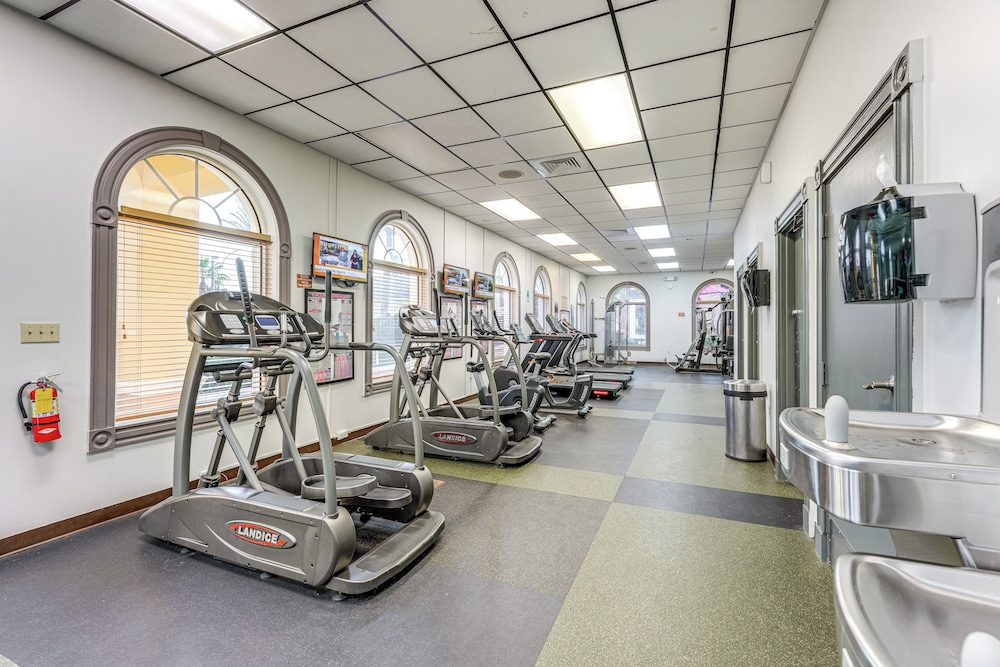 9 Mi to Disney! Regal Palms Resort Condo w/ Pools