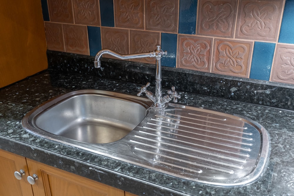 Magnificent 1 BR Apt Situated on a Prime Location