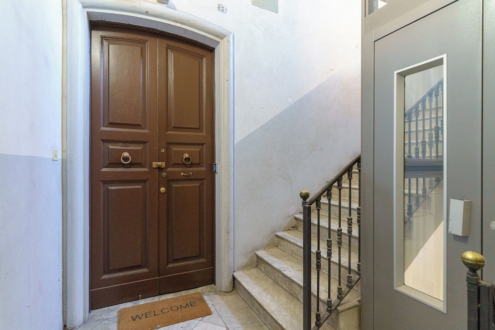 KleoSuites