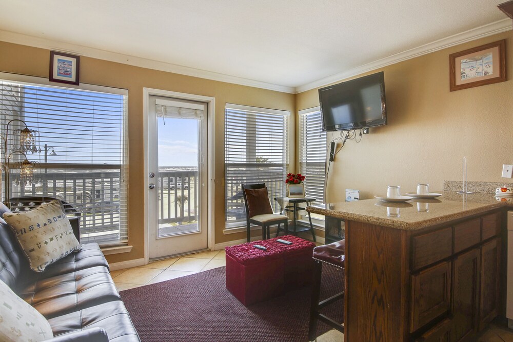 Seascape 1203 - 1 Br Condo
